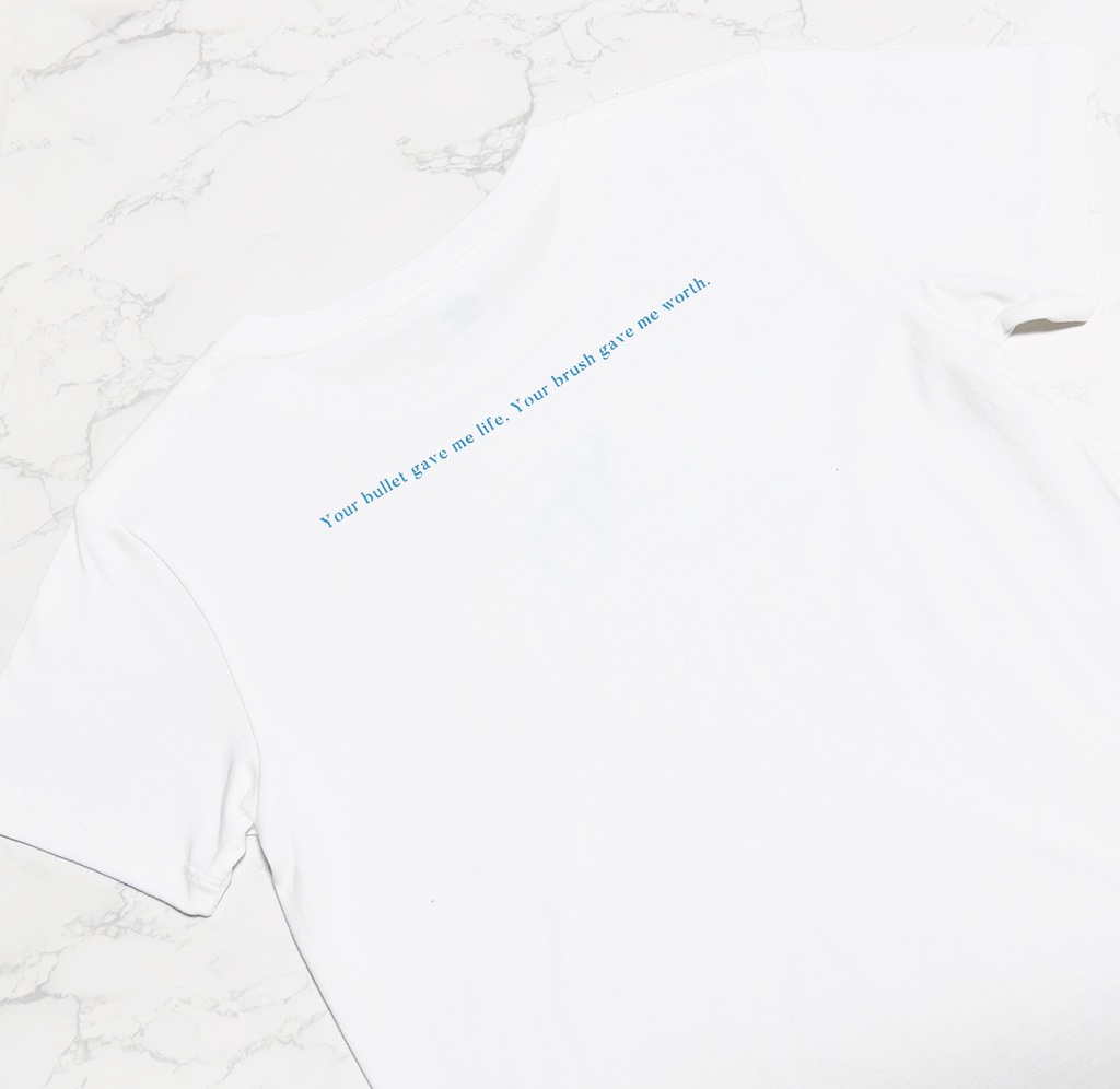 ヴァシ尾ロゴTシャツ