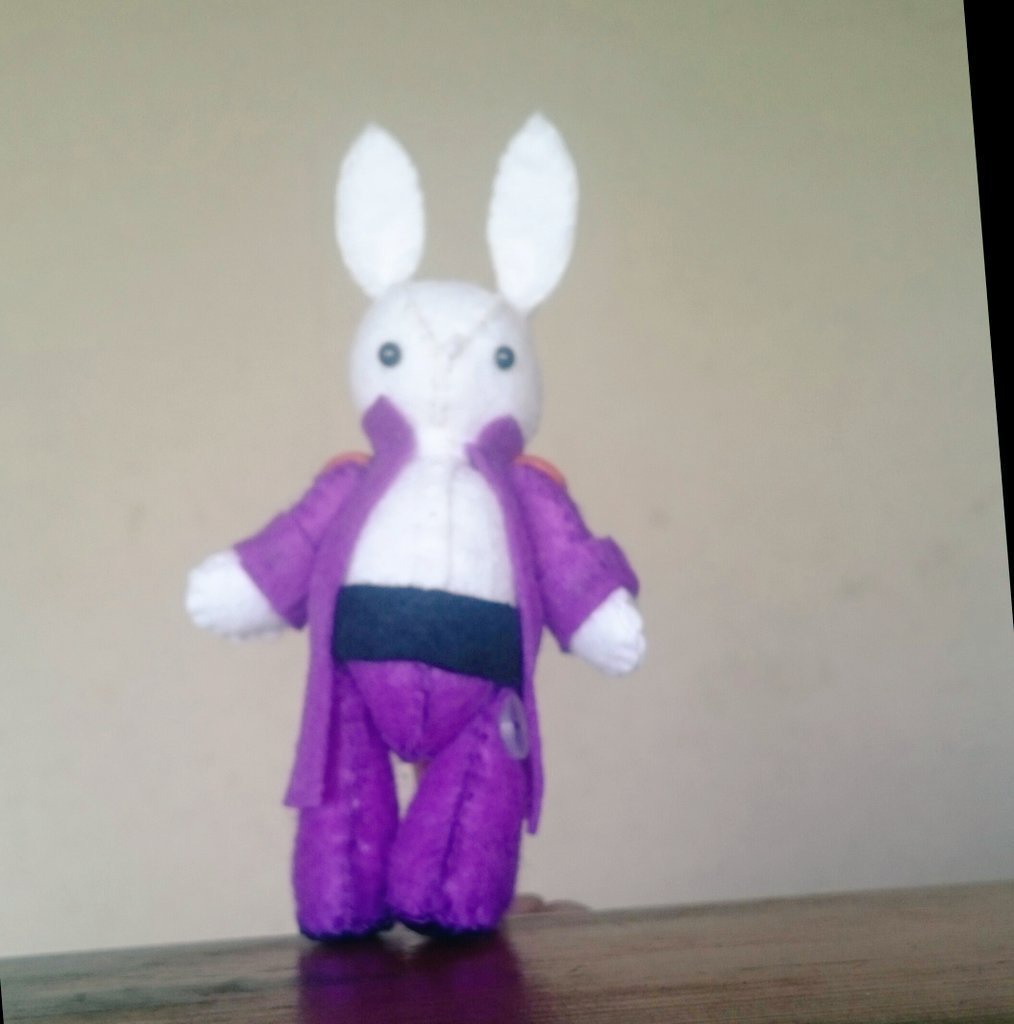 うさぎマスコット  へし切長谷部