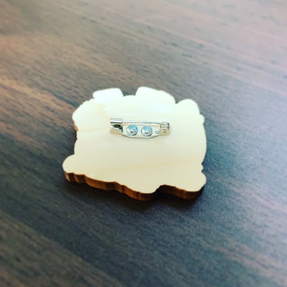 【非公式】ポメずは木製バッジ