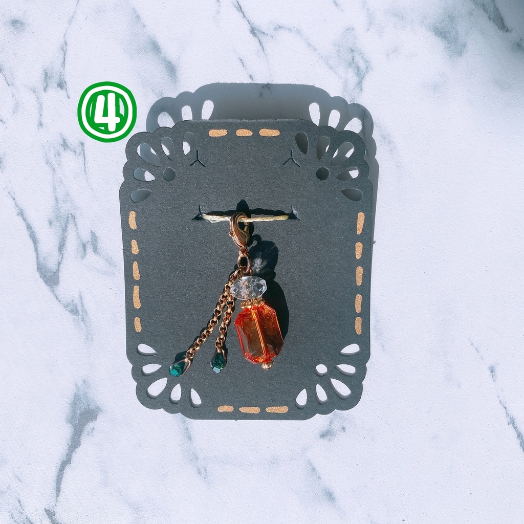 土沖香水風チャーム