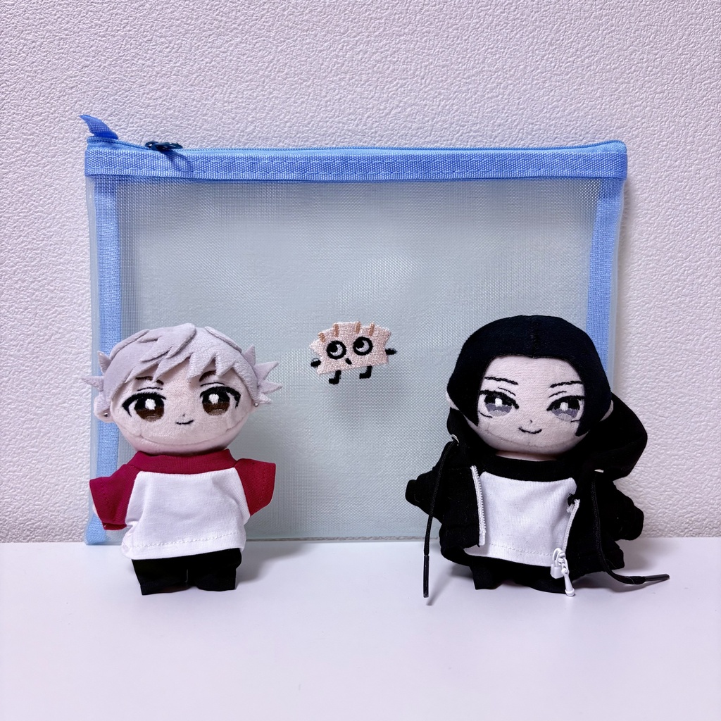 餃子刺繍ポーチ(ペールブルー)