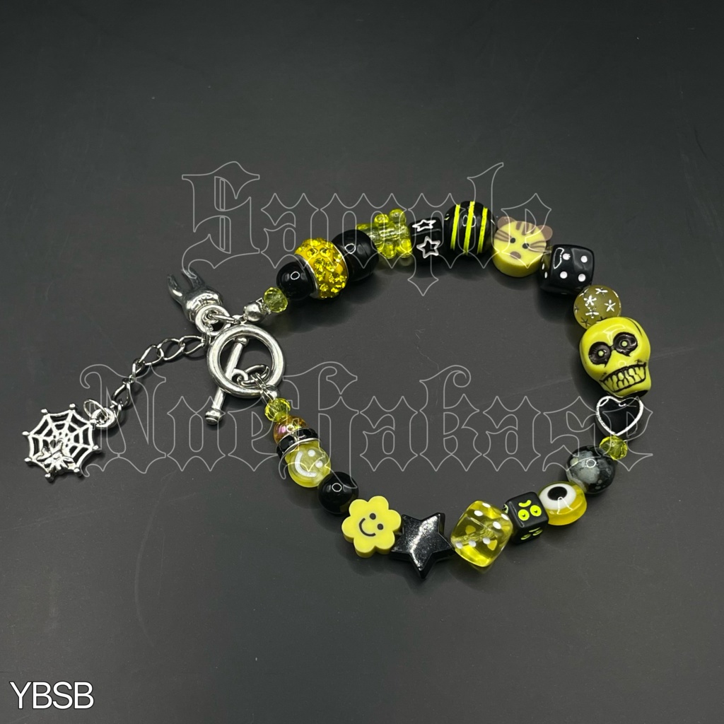 ハンドメイドアクセサリー☆