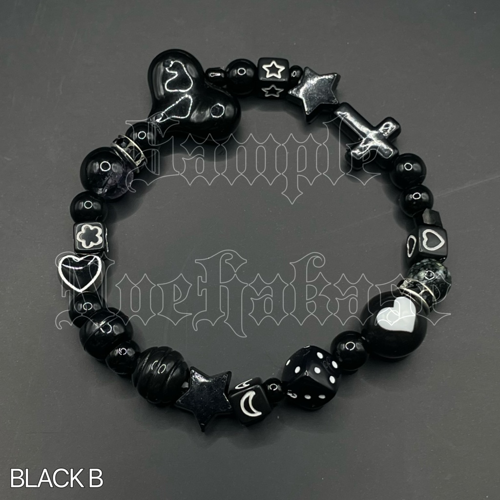 ハンドメイドアクセサリー☆