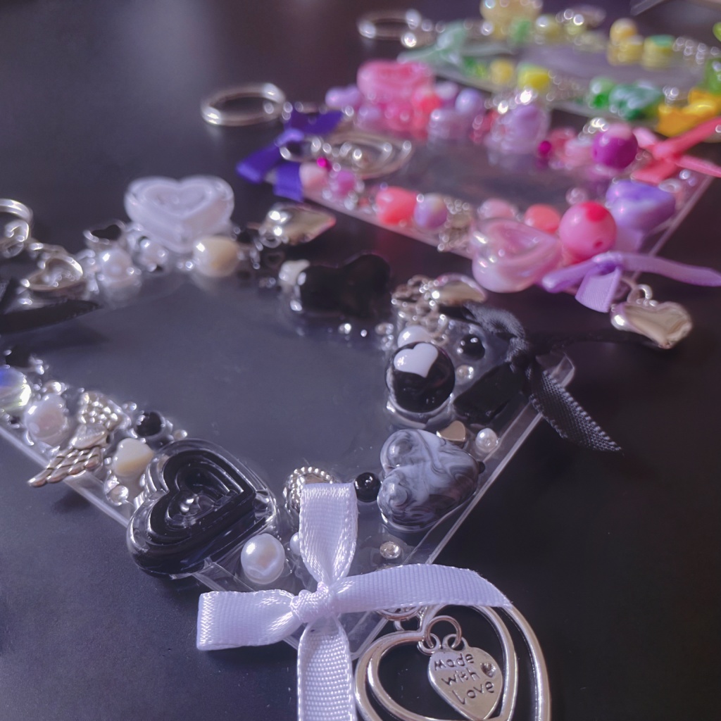 ハートまみれトレカケースキーホルダー