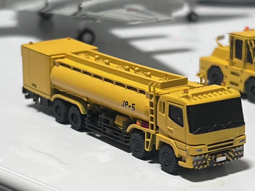 1/144 2000L 航空燃料車