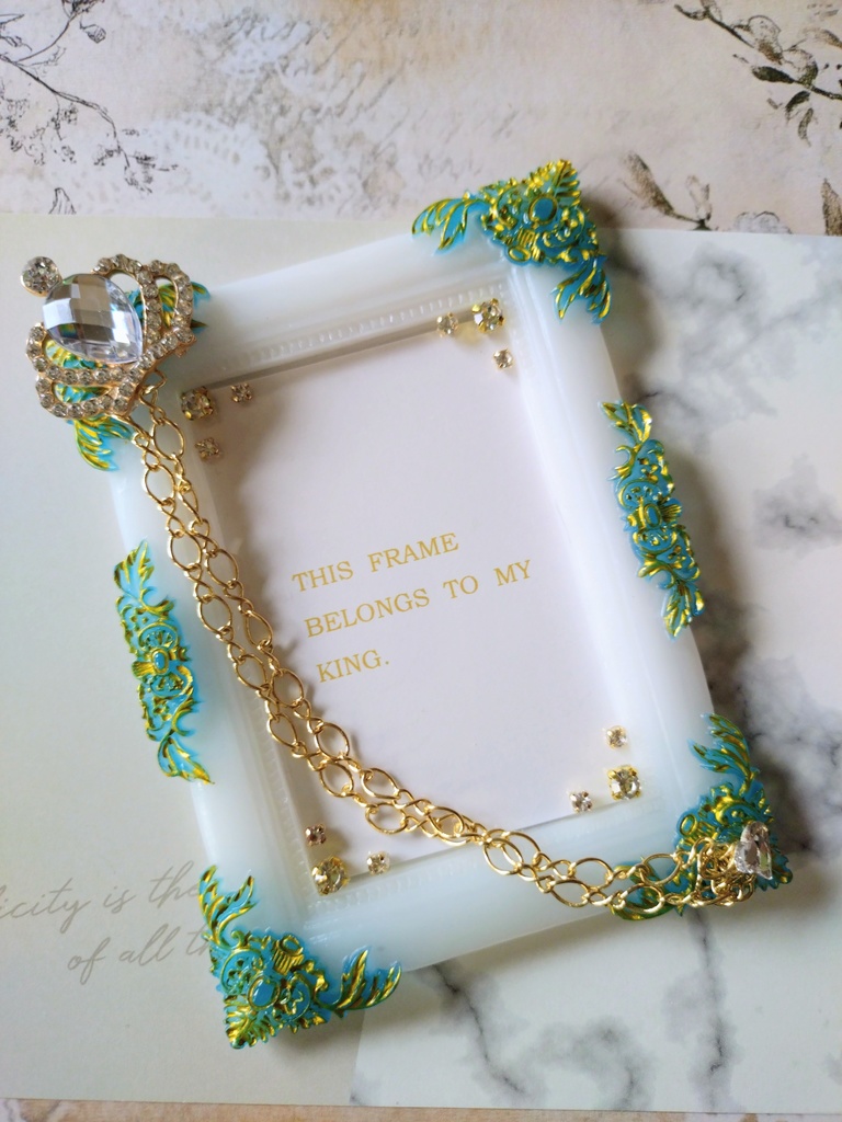 Crown Frame -Gold装飾-