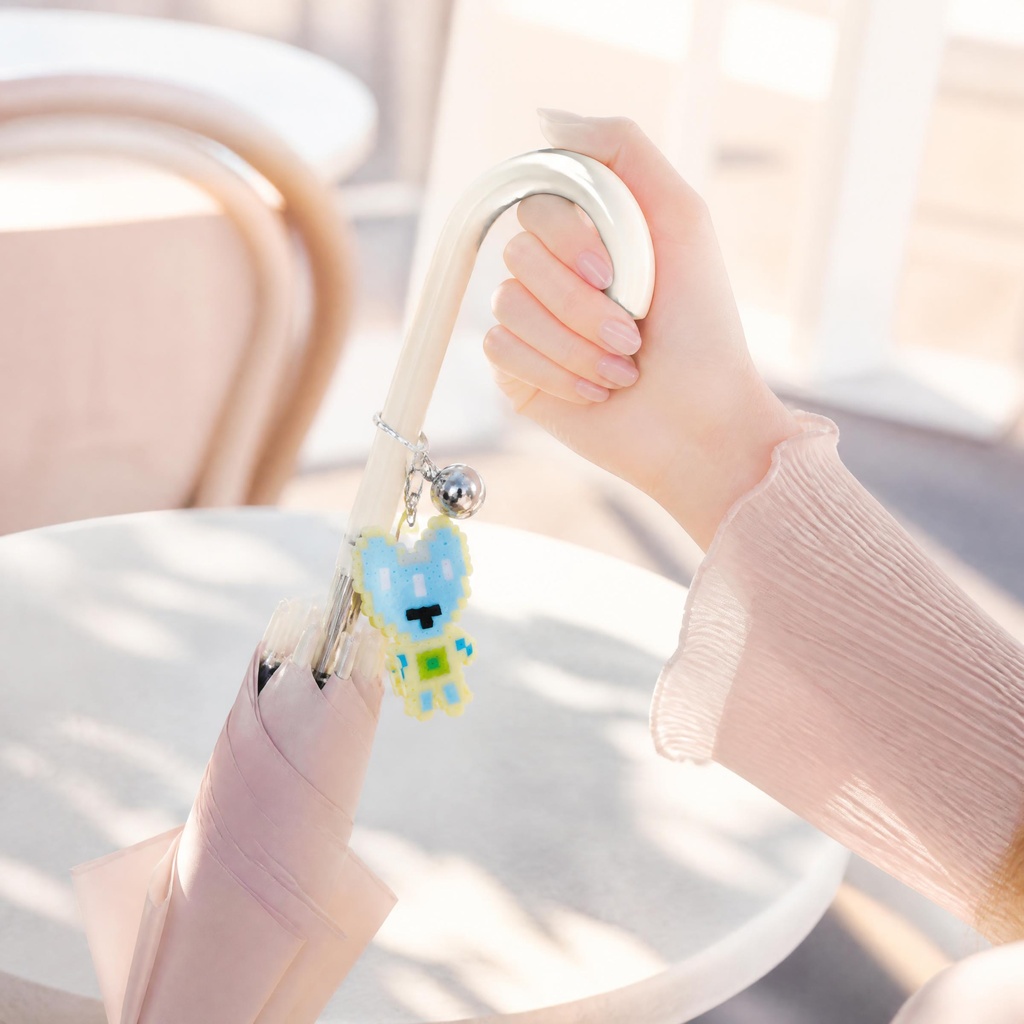 【手作り】アイロンビーズ「おでかけAずさちゃん」アンブレラマーカー/マルチチャーム