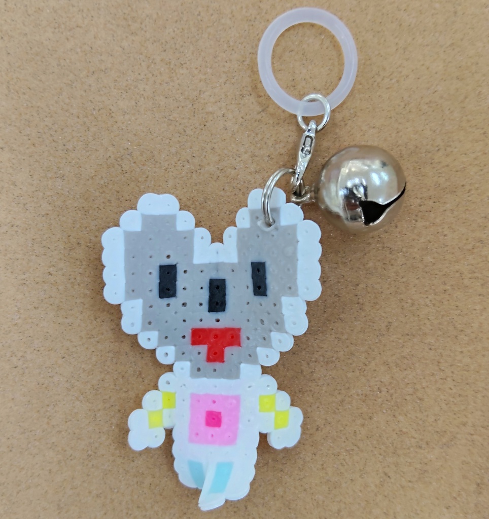 【手作り】アイロンビーズ「おでかけAずさちゃん」アンブレラマーカー/マルチチャーム