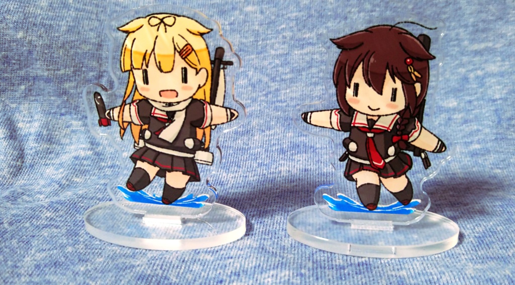 （終了 再入荷なし）夕立・時雨～艤装ver～アクリルスタンド