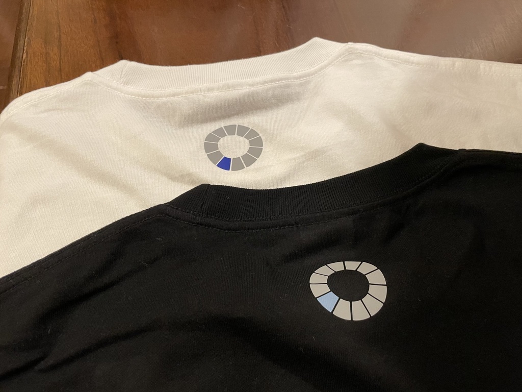 調性ワンポイントTシャツ