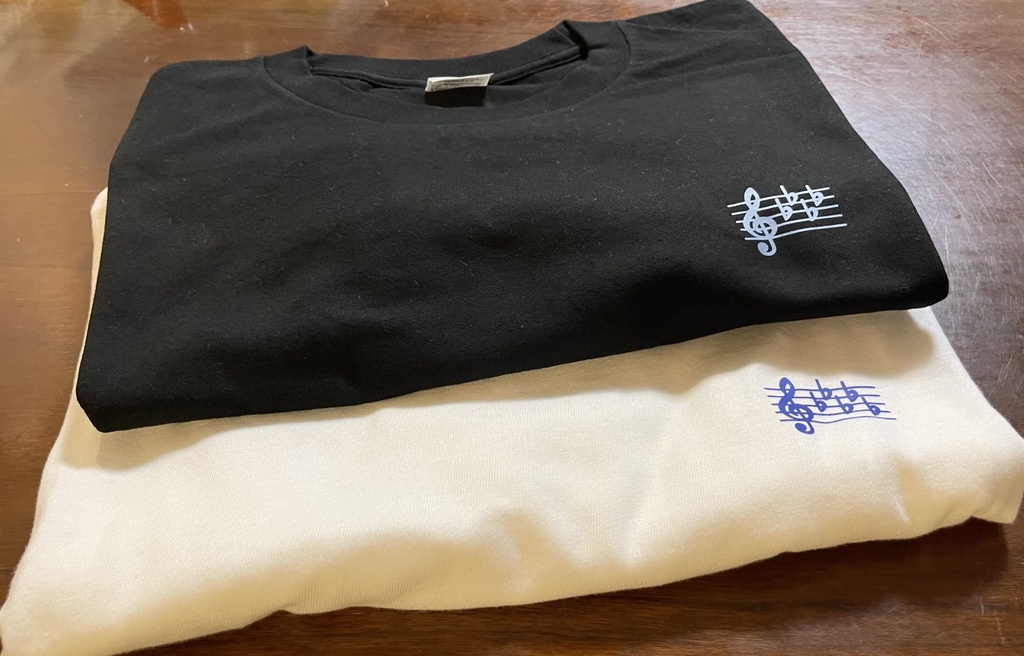 調性ワンポイントTシャツ