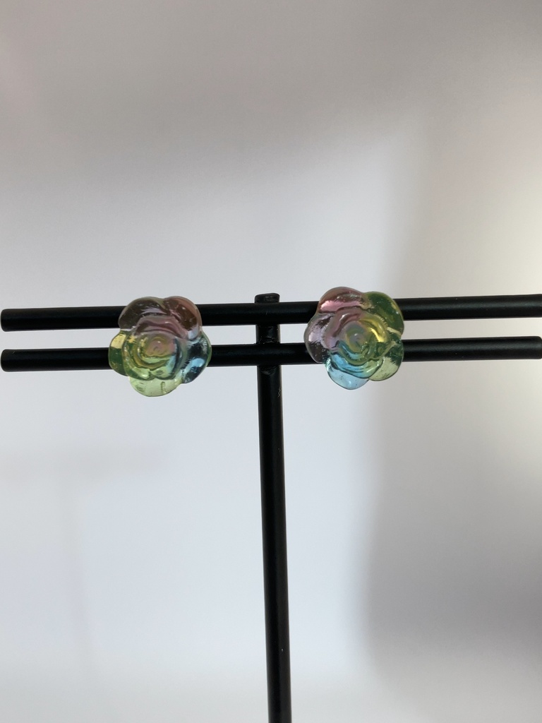 レインボーローズ