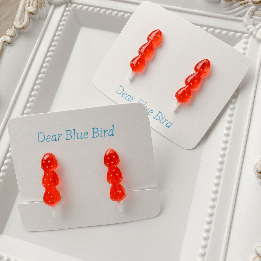 いちごあめの耳飾り