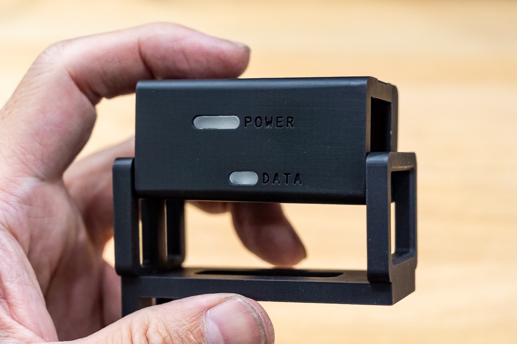 「Z-MIDI POD」Z-MIDI for X68000 Z用ケース