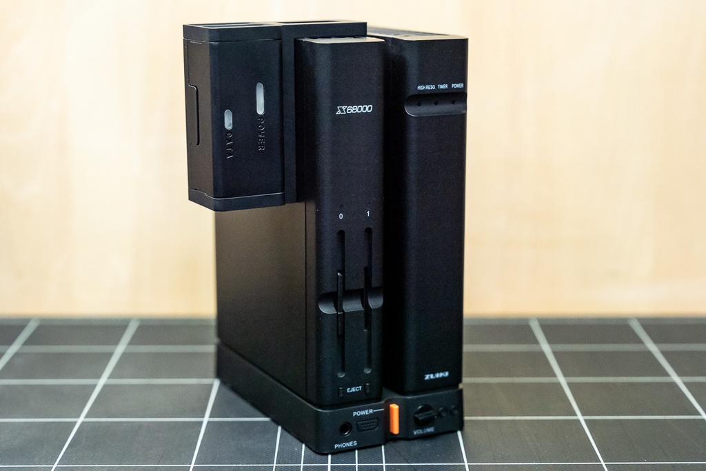 「Z-MIDI POD」Z-MIDI for X68000 Z用ケース