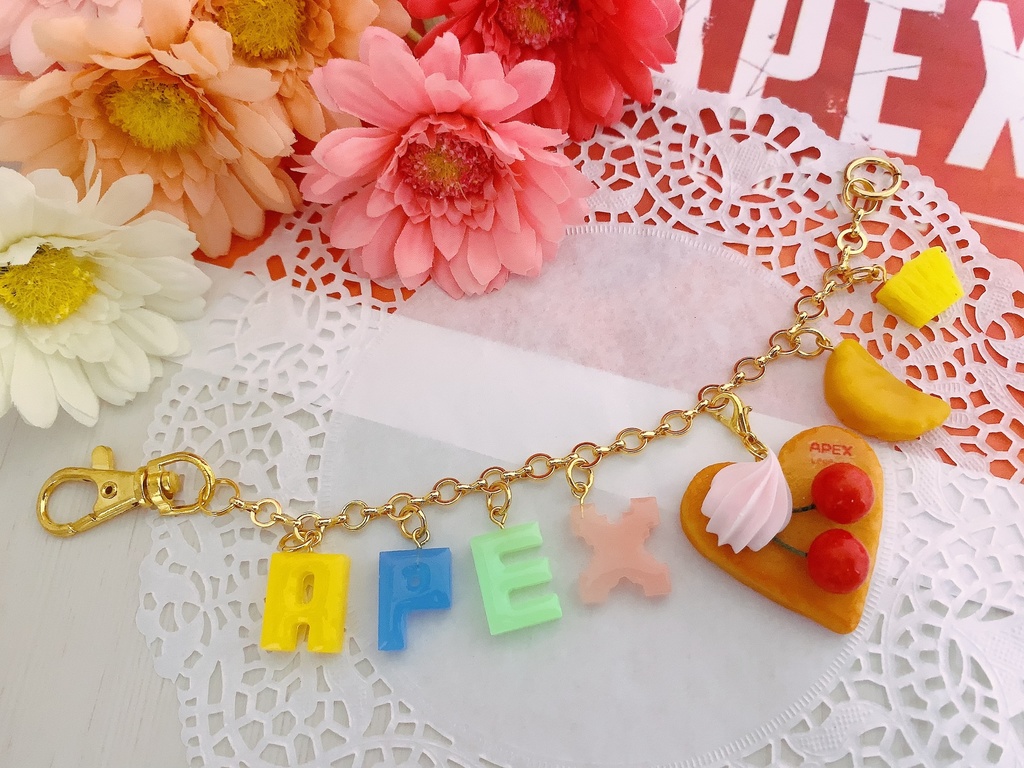 えいぺっくすいーつ♡ハートクッキーとフルーツのチャーム