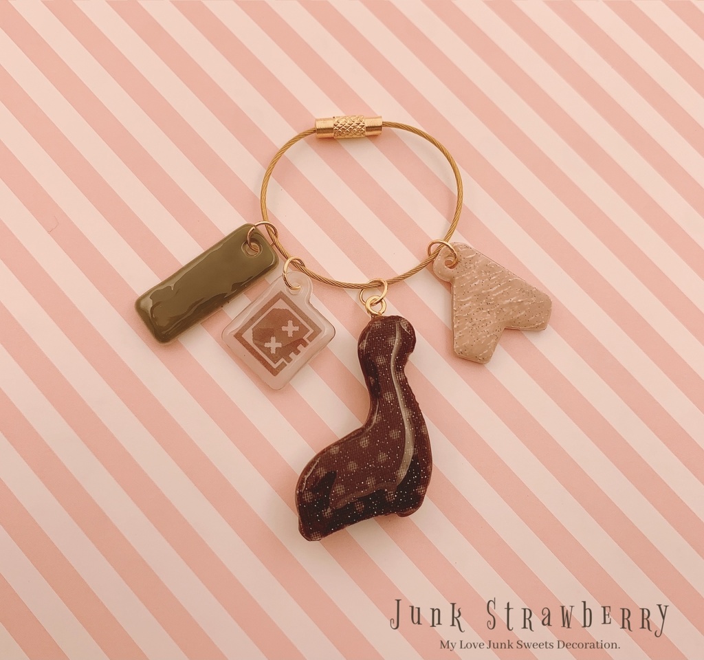 【受注生産】ネッシー🦕のビターチョコレート🍫キーリング