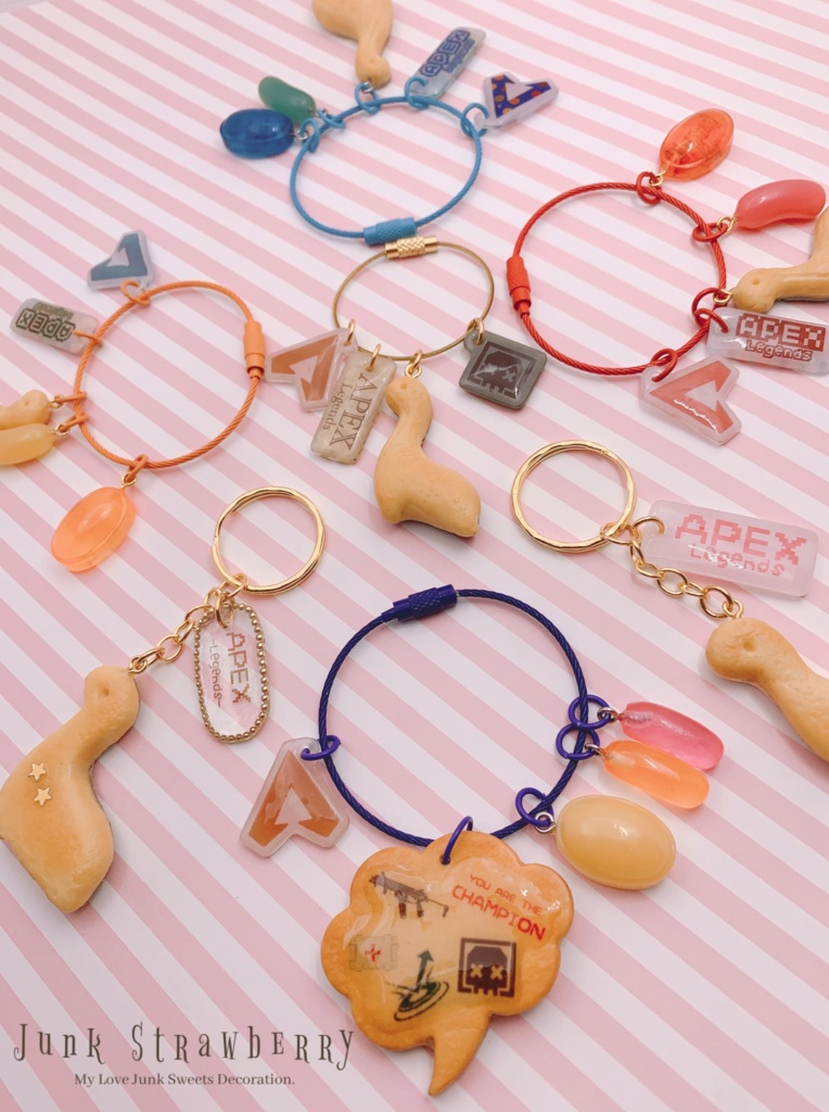 【受注生産】ネッシー🦕のクッキーキーリング