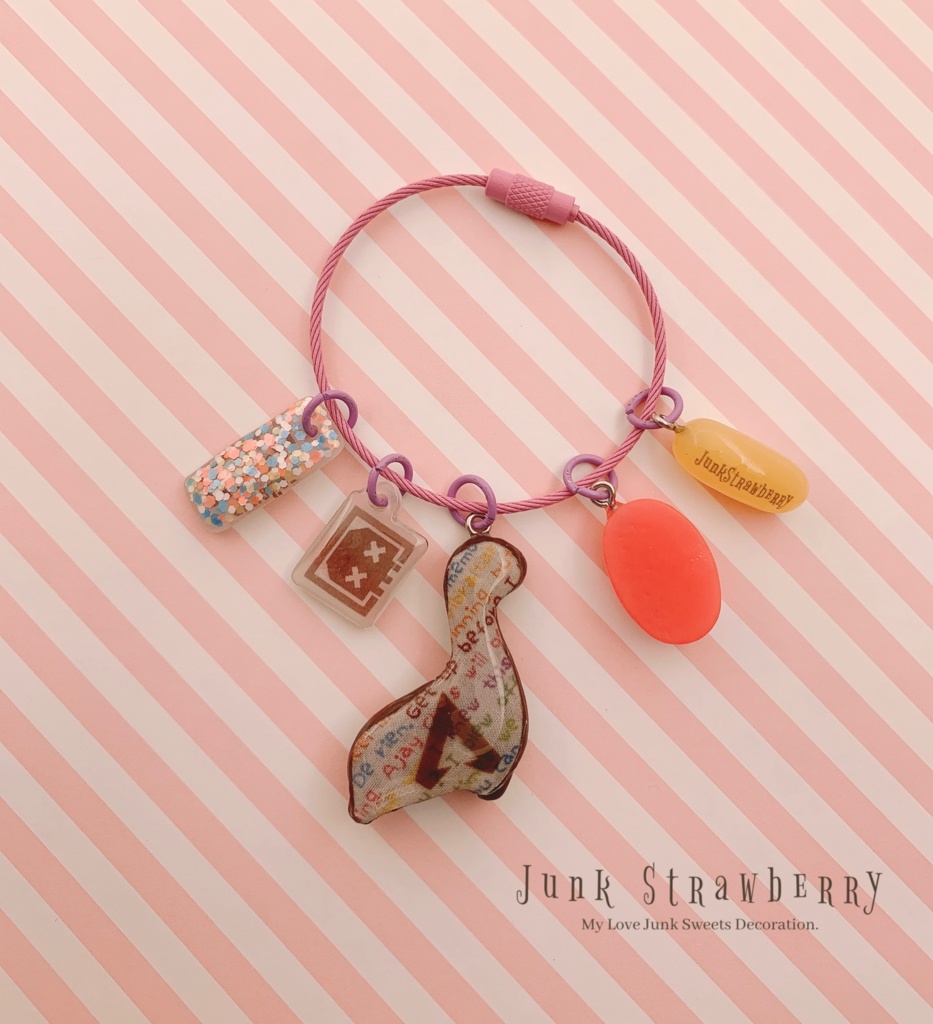 【受注生産】ネッシー🦕ビターチョコ🍫カラーキーリング