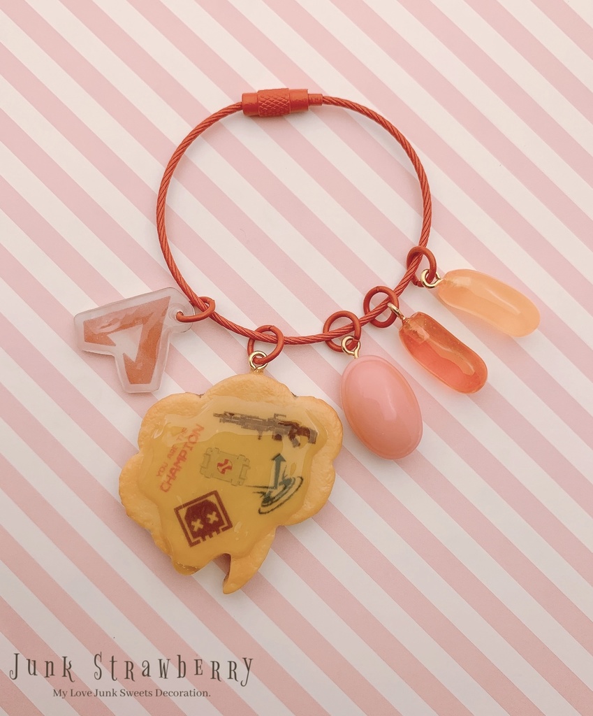 【受注生産】APEXアイコンいっぱいのせクッキー🍪キーリング