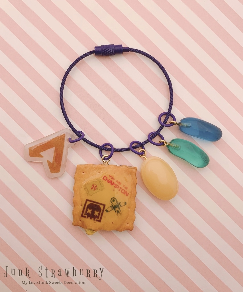 【受注生産】APEXアイコンいっぱいのせクッキー🍪キーリング