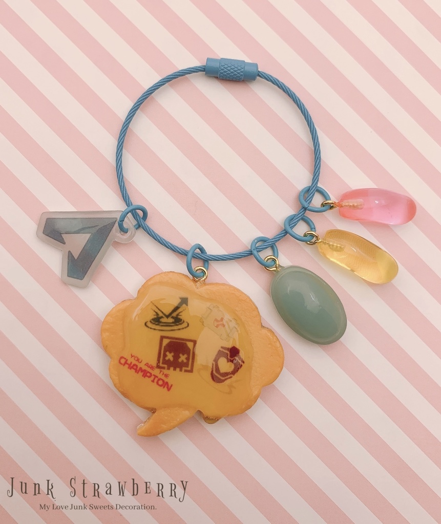 【受注生産】APEXアイコンいっぱいのせクッキー🍪キーリング