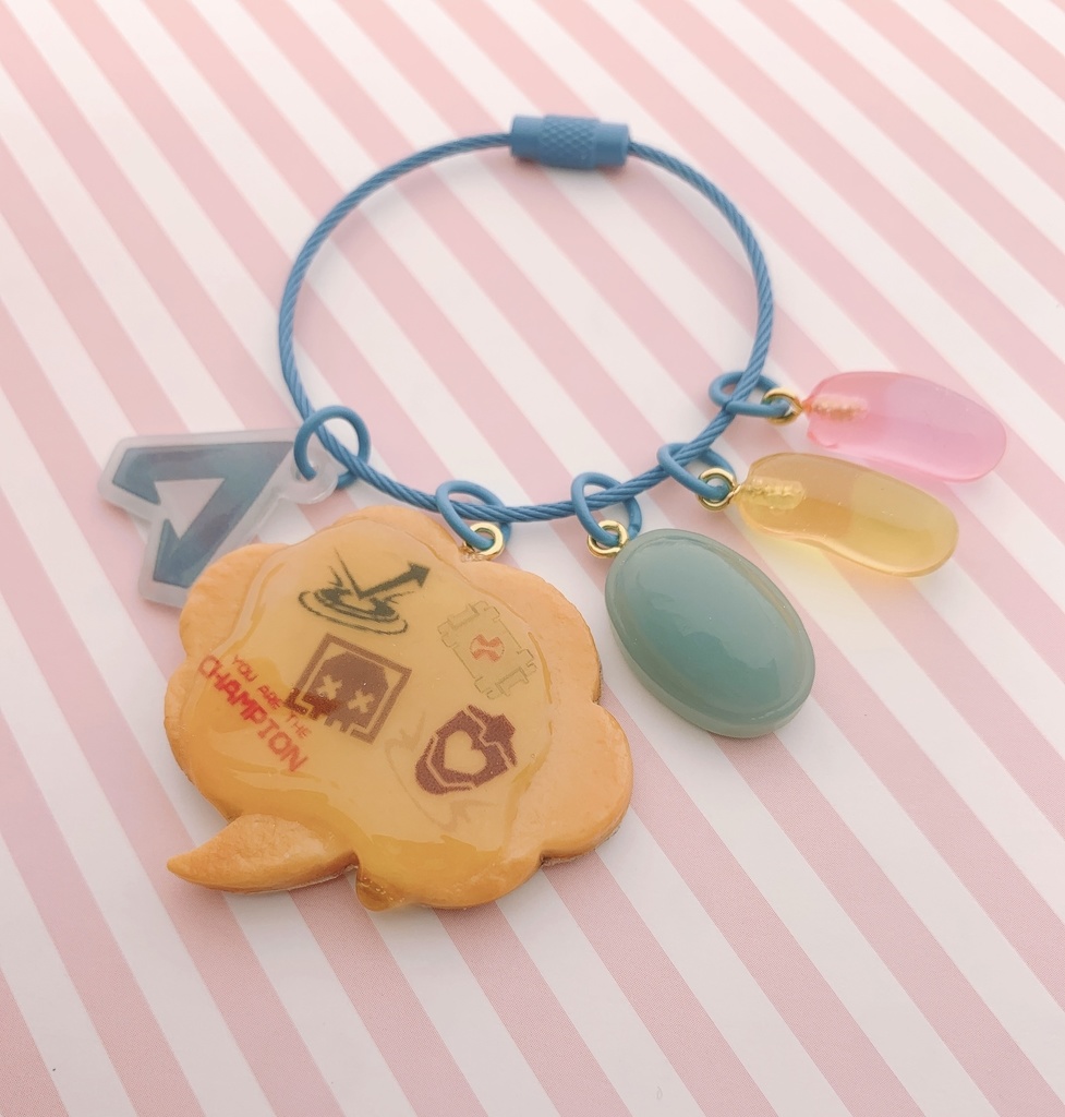 【受注生産】APEXアイコンいっぱいのせクッキー🍪キーリング