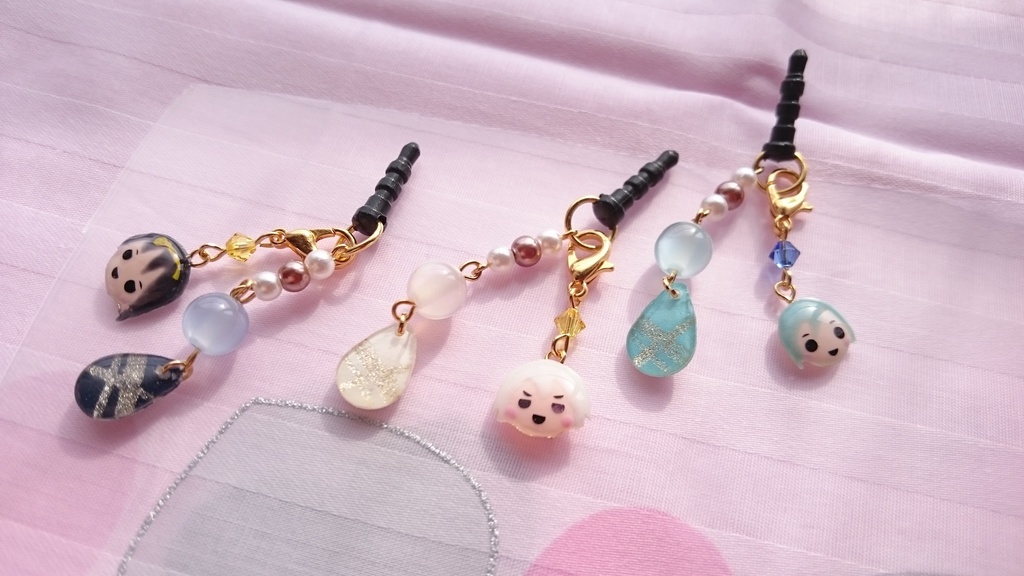 刀剣乱舞☆顔チャーム付き☆イヤホンジャック