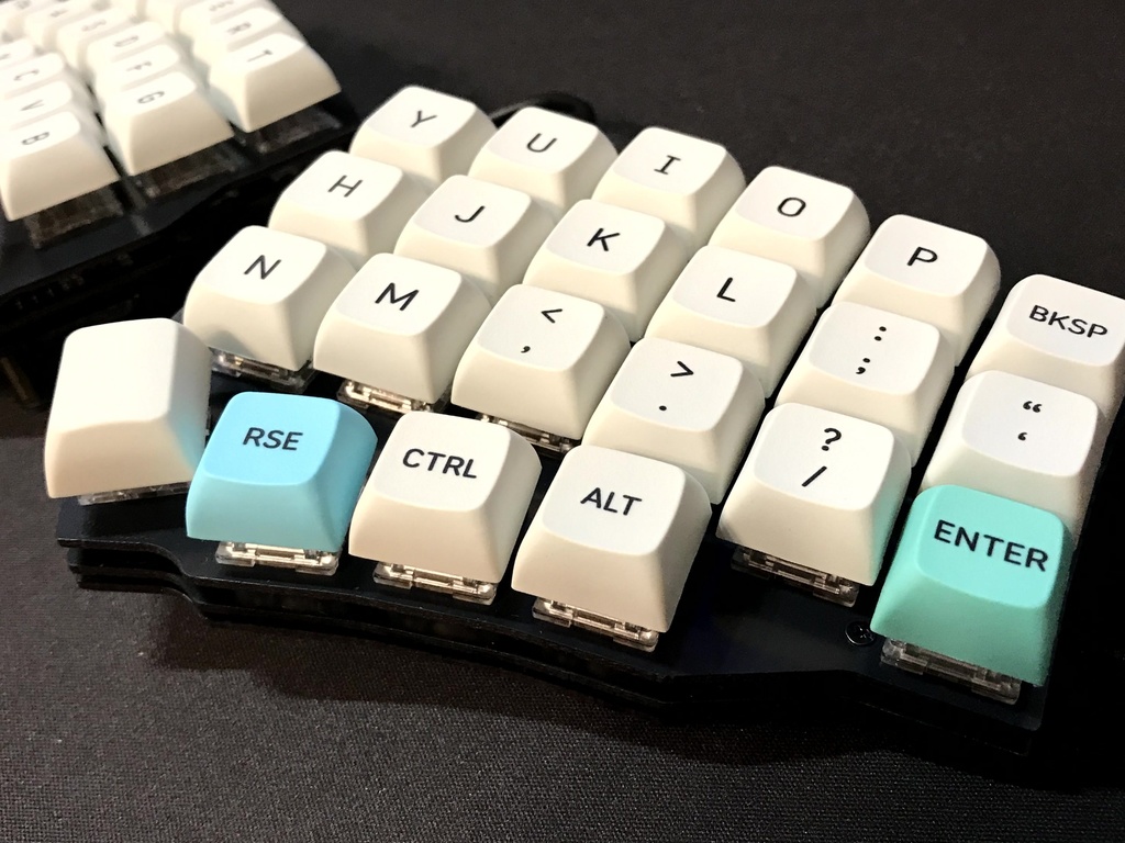 KOCHOU(胡蝶)スプリットキット(分割キーボード組み立てキット)