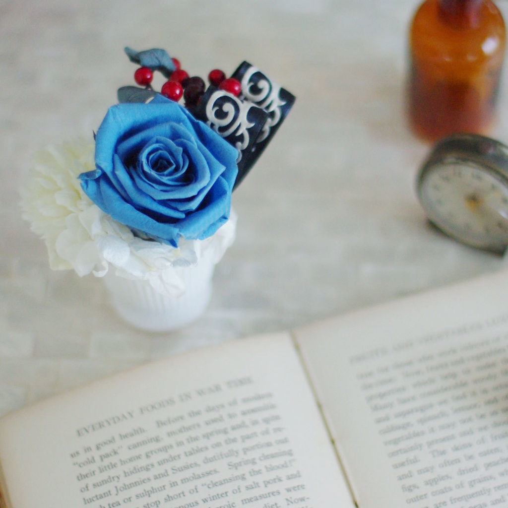 十二国記 泰麒イメージ プリザーブドフラワーアレンジメント