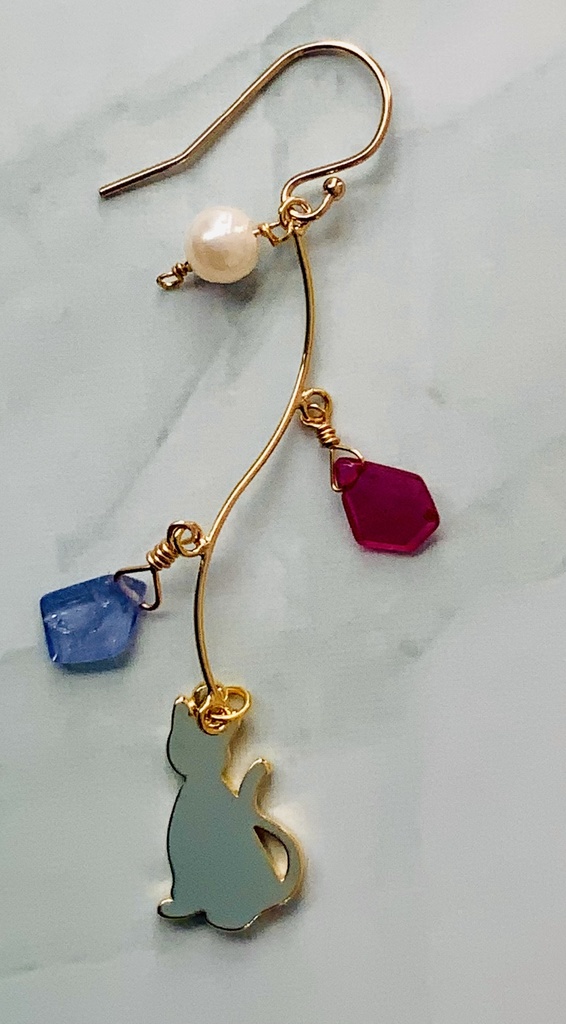 シティシーフ女概念チャーム(ピアス・イヤリング対応)