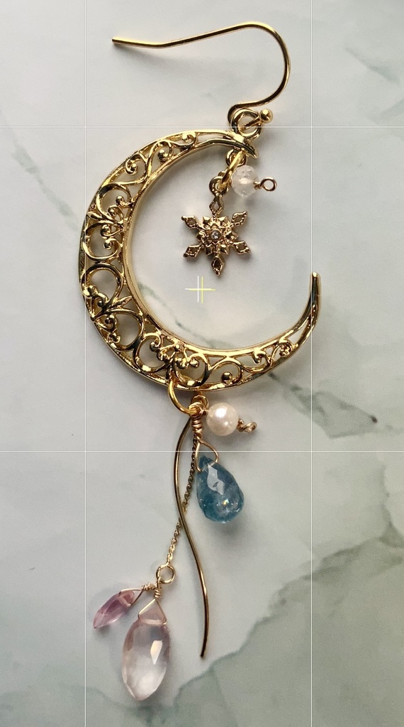 乱れ雪月花概念チャームA（ピアス・イヤリング対応）