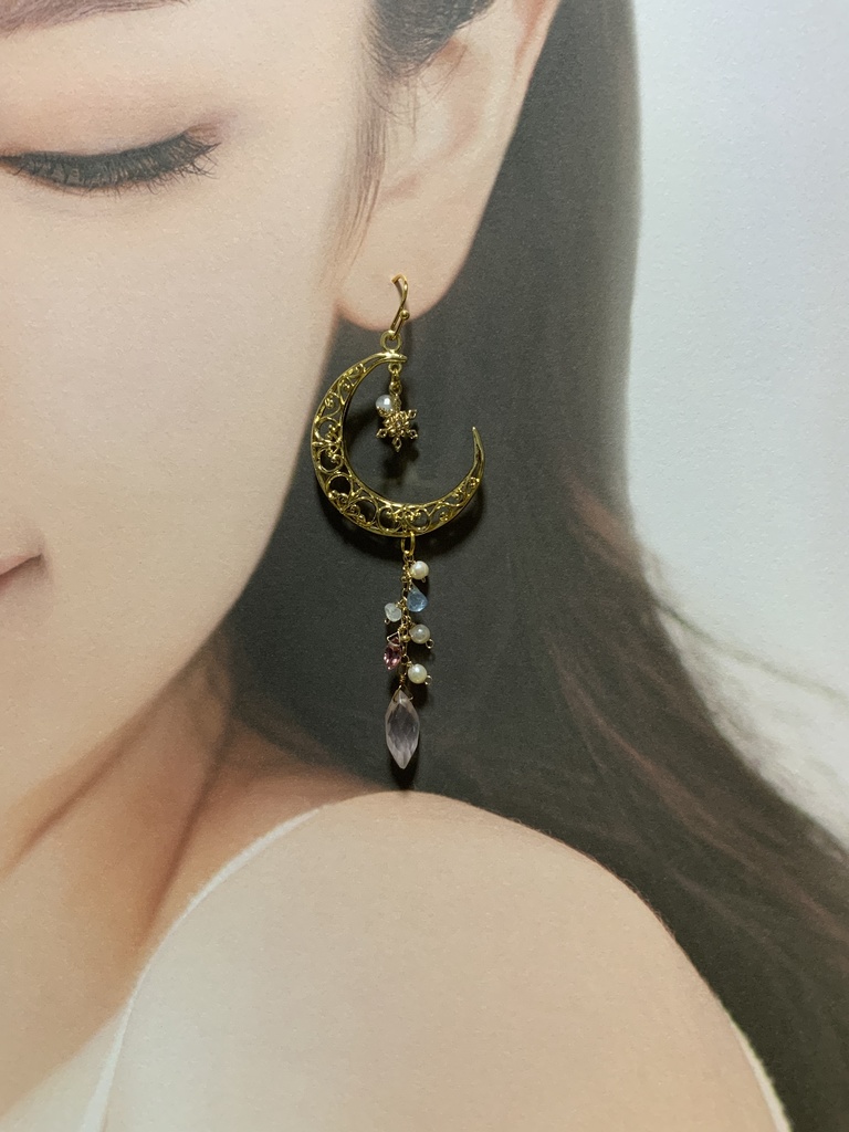 乱れ雪月花概念チャームB(ピアス・イヤリング対応)