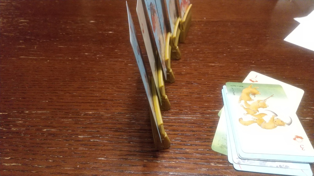 「開く」カードスタンド