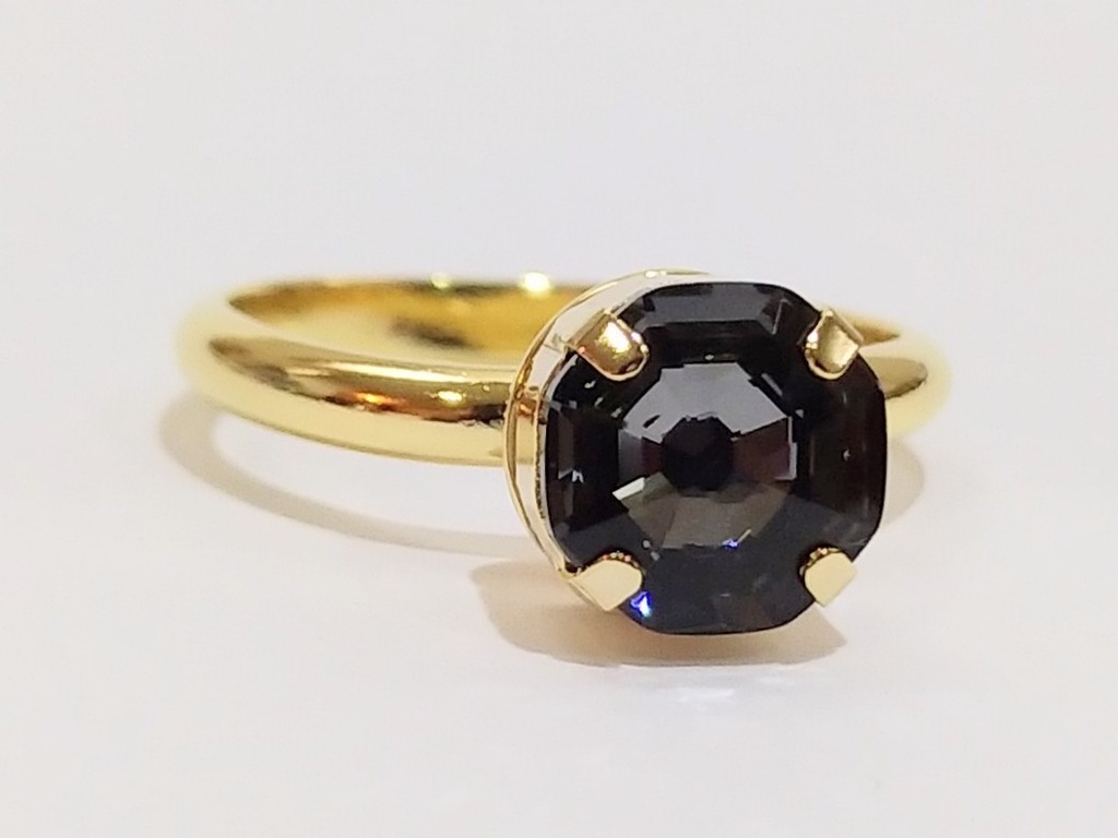 八卦炉クリスタルリング【BLACK】