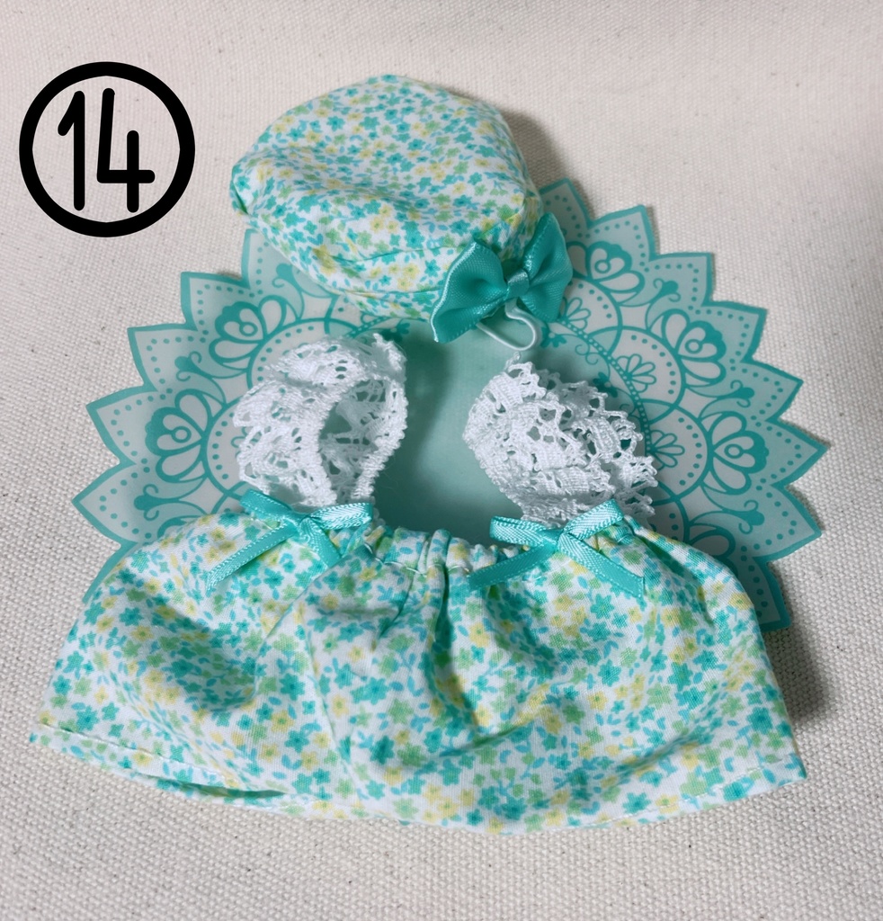 サロペット&ベレー帽のセットアップ(全17種)