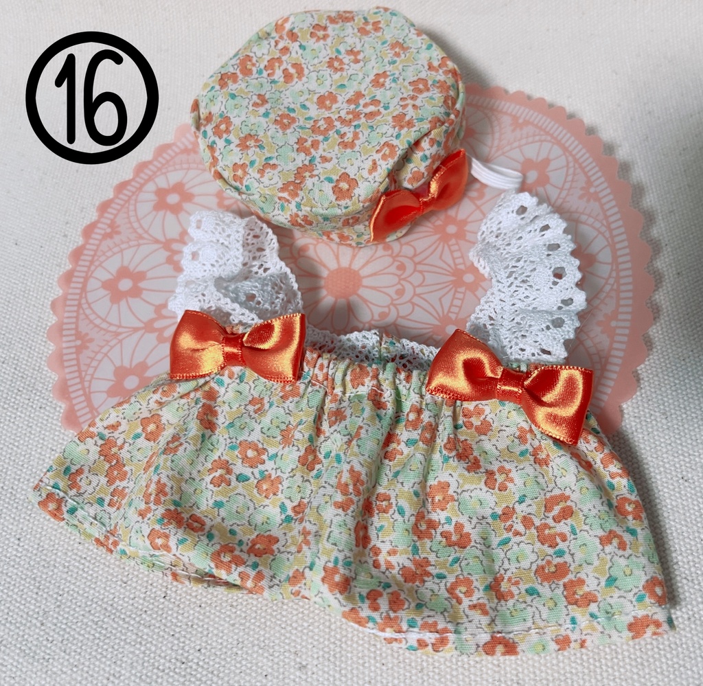 サロペット&ベレー帽のセットアップ(全17種)