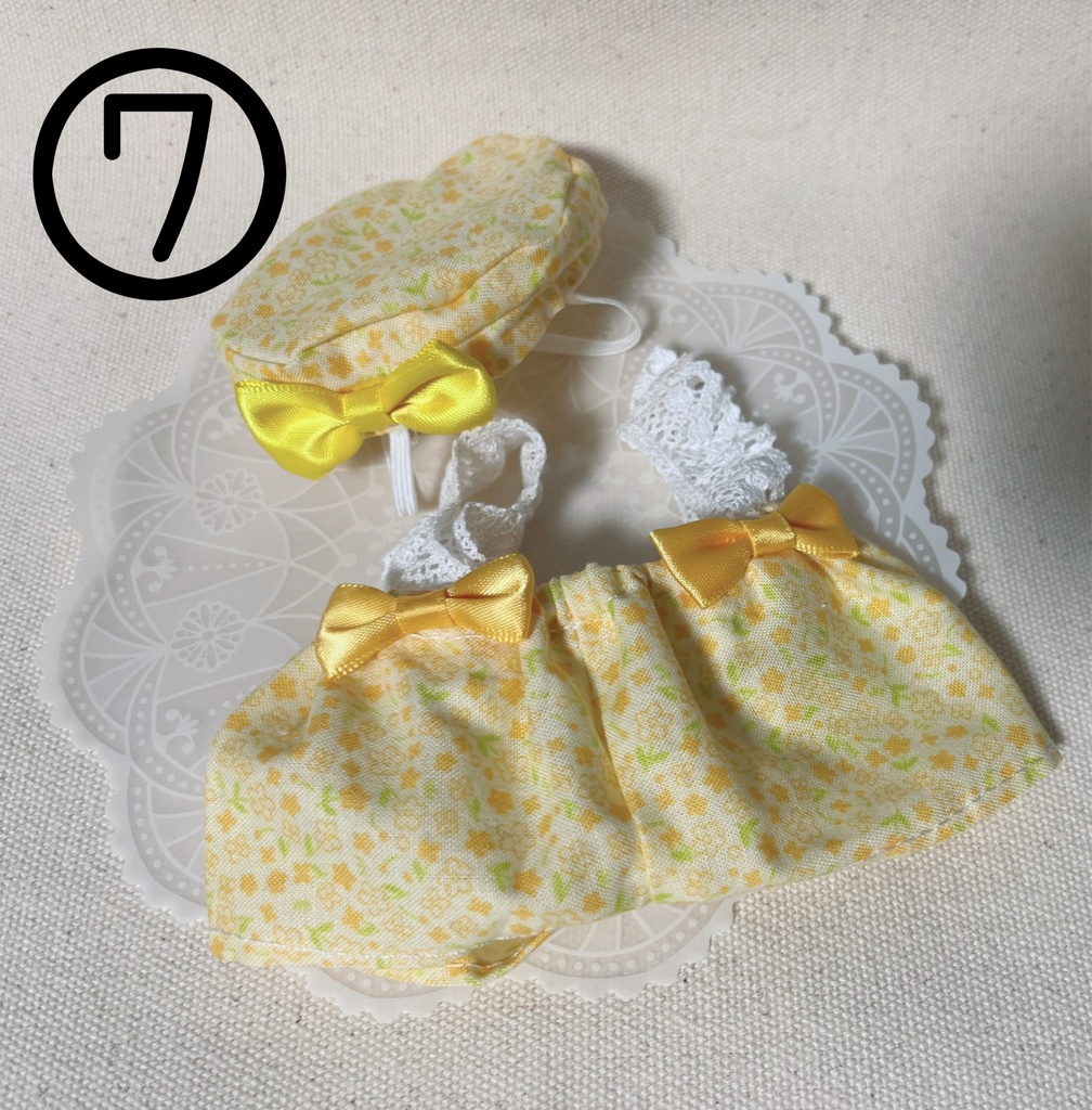 サロペット&ベレー帽のセットアップ(全17種)