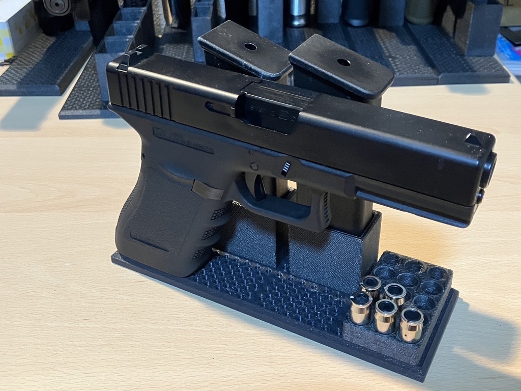 モジュラー式ガンスタンド「マグホルダー」