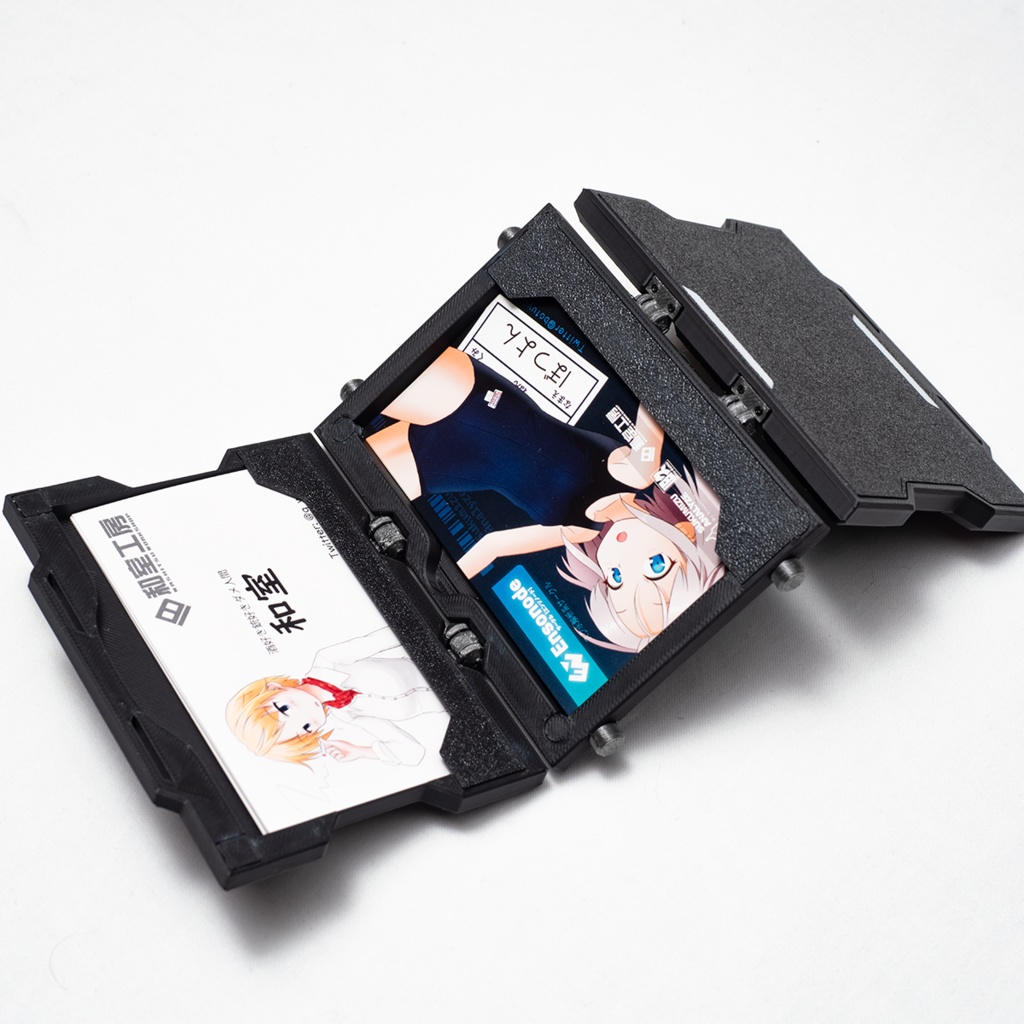 ブルーアーカイブ ホシノの盾型名刺入れ