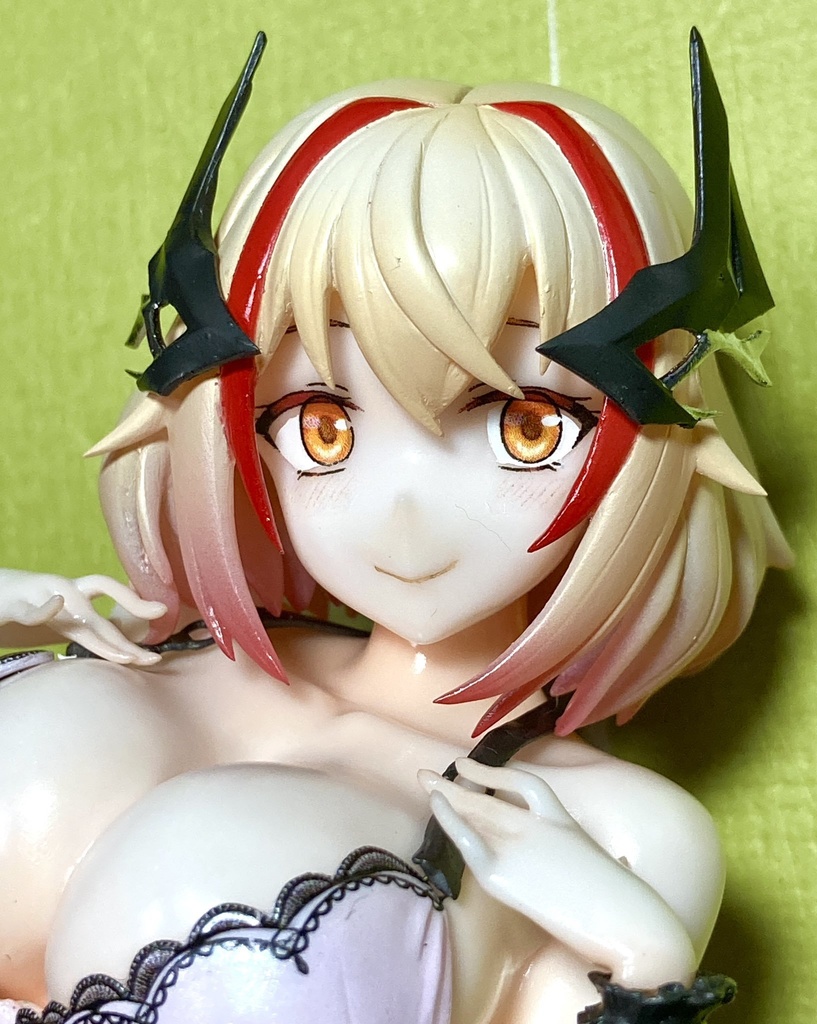 *販売終了■「ローン(水着版)」 1/7ガレージキット *水着2種は選択式で2体セットではありません