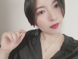 11/11アコースティック配信ライブ衣装チェキ