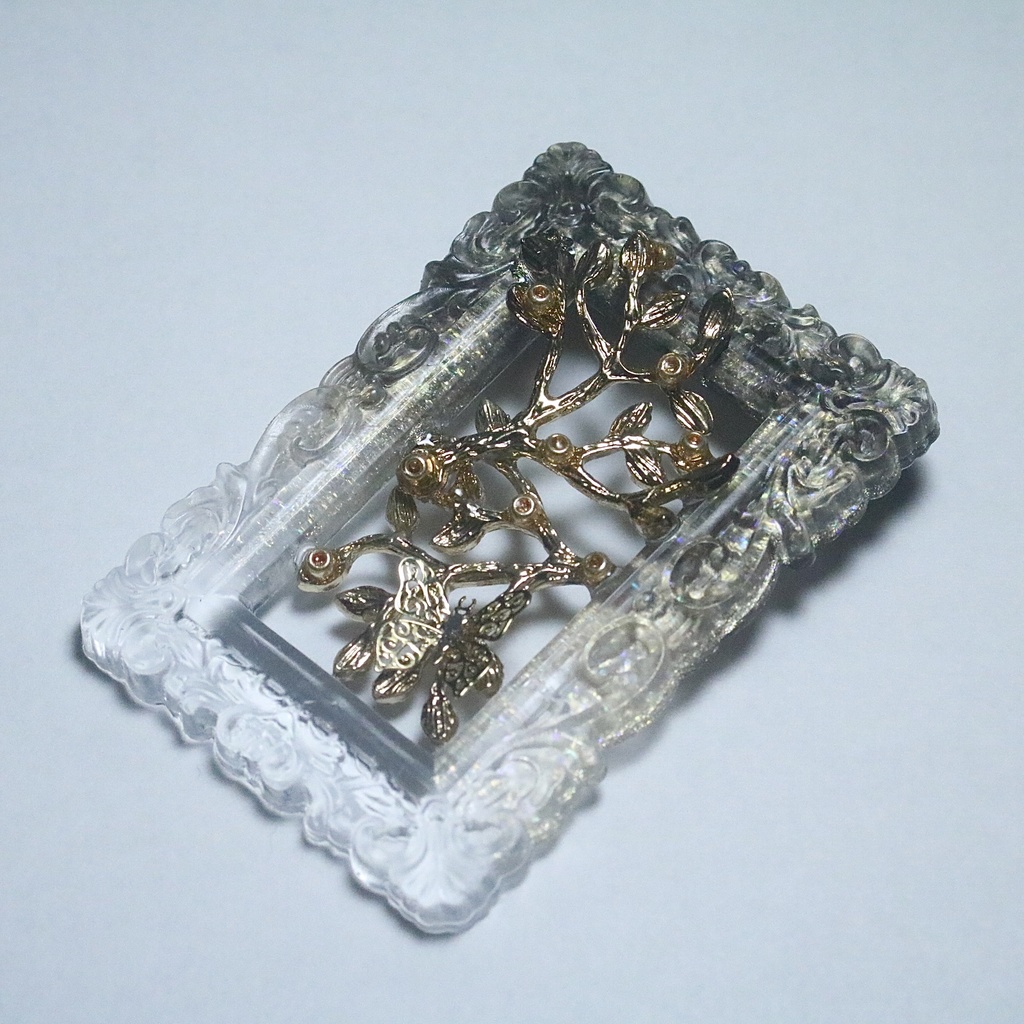 おもちゃ箱の中