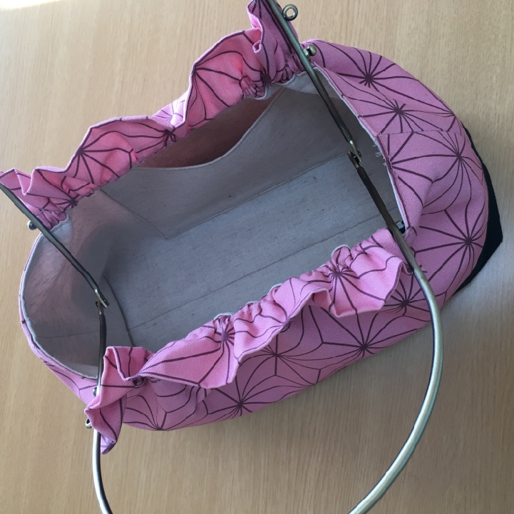 ねずこ ベンリ―口金 バッグ