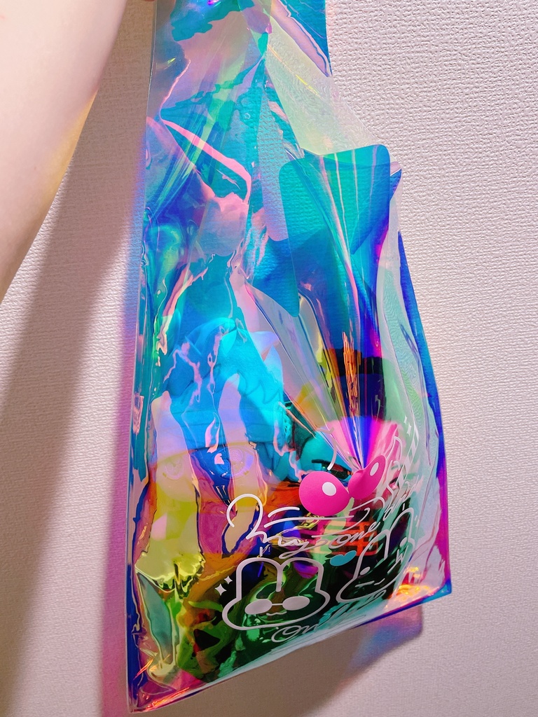 うさごなつシェイクオーロラバッグ