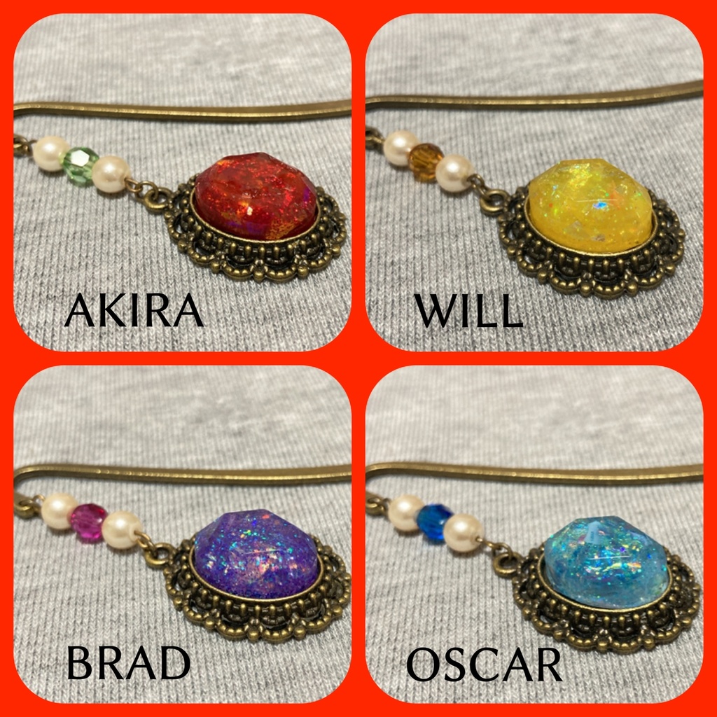 HERO’S color Bookmarker