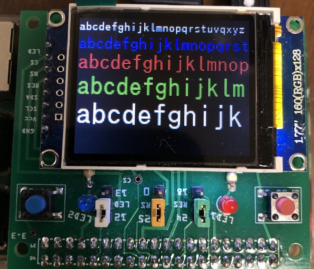 ラズベリーパイ用 TFT表示器、LED、SWの付いた 電子工作お助け便利ツール