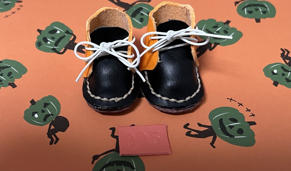 ハロウィンな16cmぬいお靴