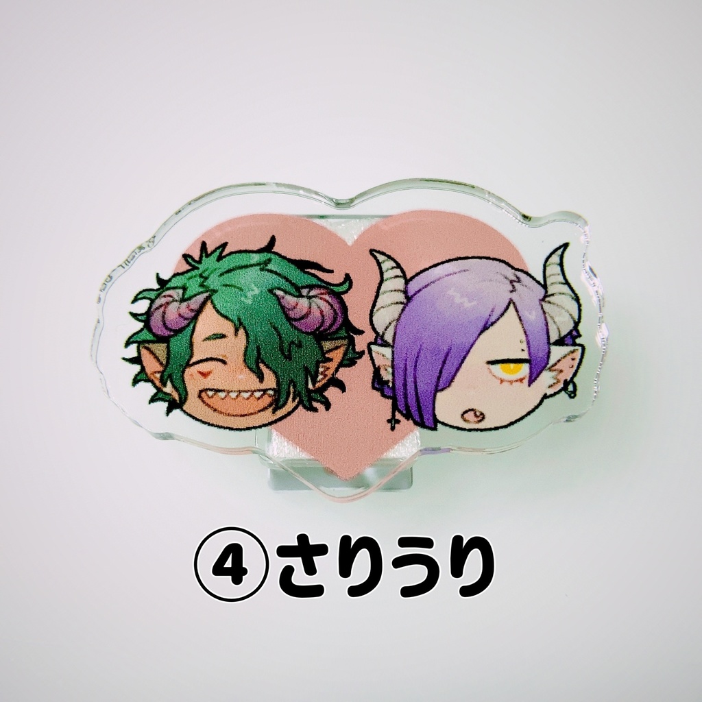 アクリルバッジ【もちもちお顔】