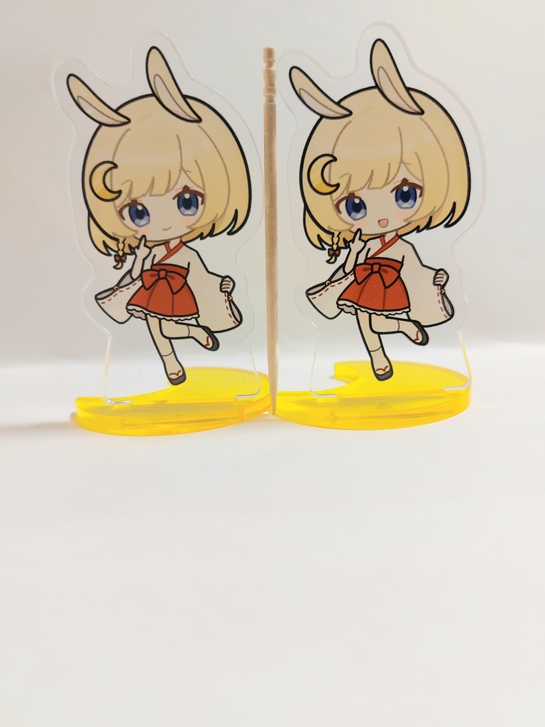 アクスタ（月兎）
